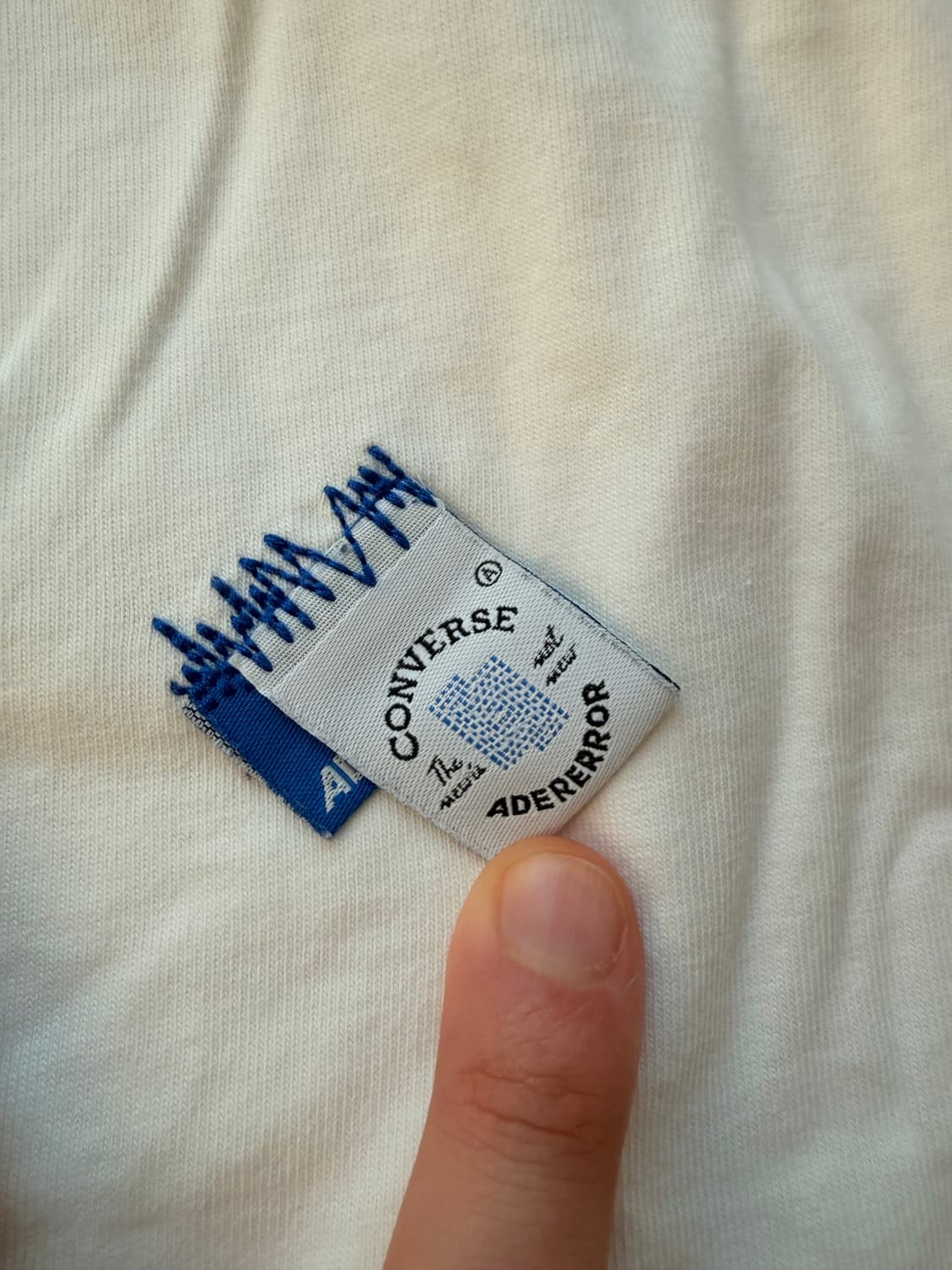 아더에러 컨버스콜라보 티 상품이미지3