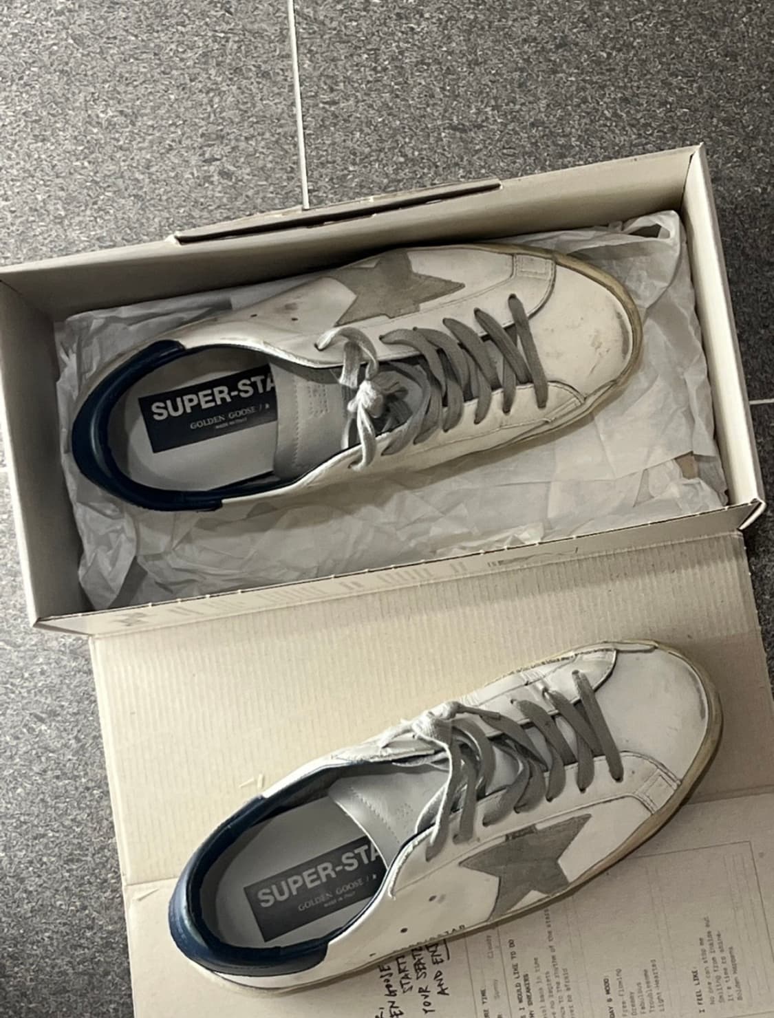 골든구스 슈퍼스타 스니커즈 상품이미지1