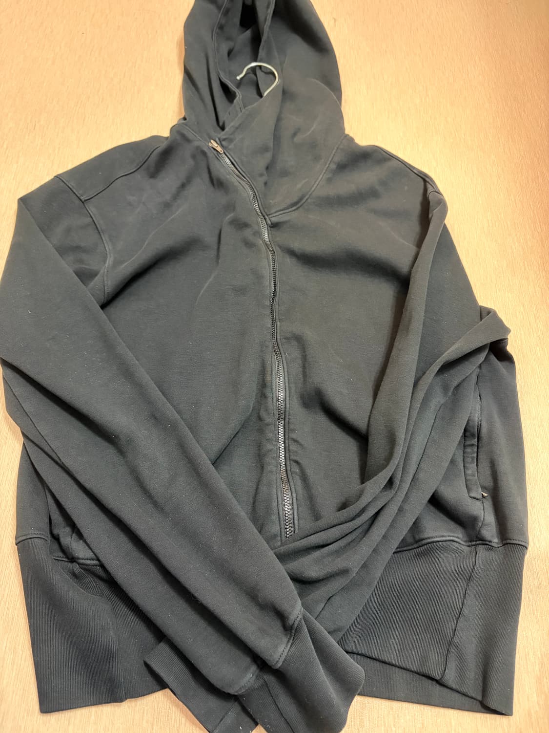 Ee누마레 후드집업m 사이즈 판매 합니다 상품이미지2