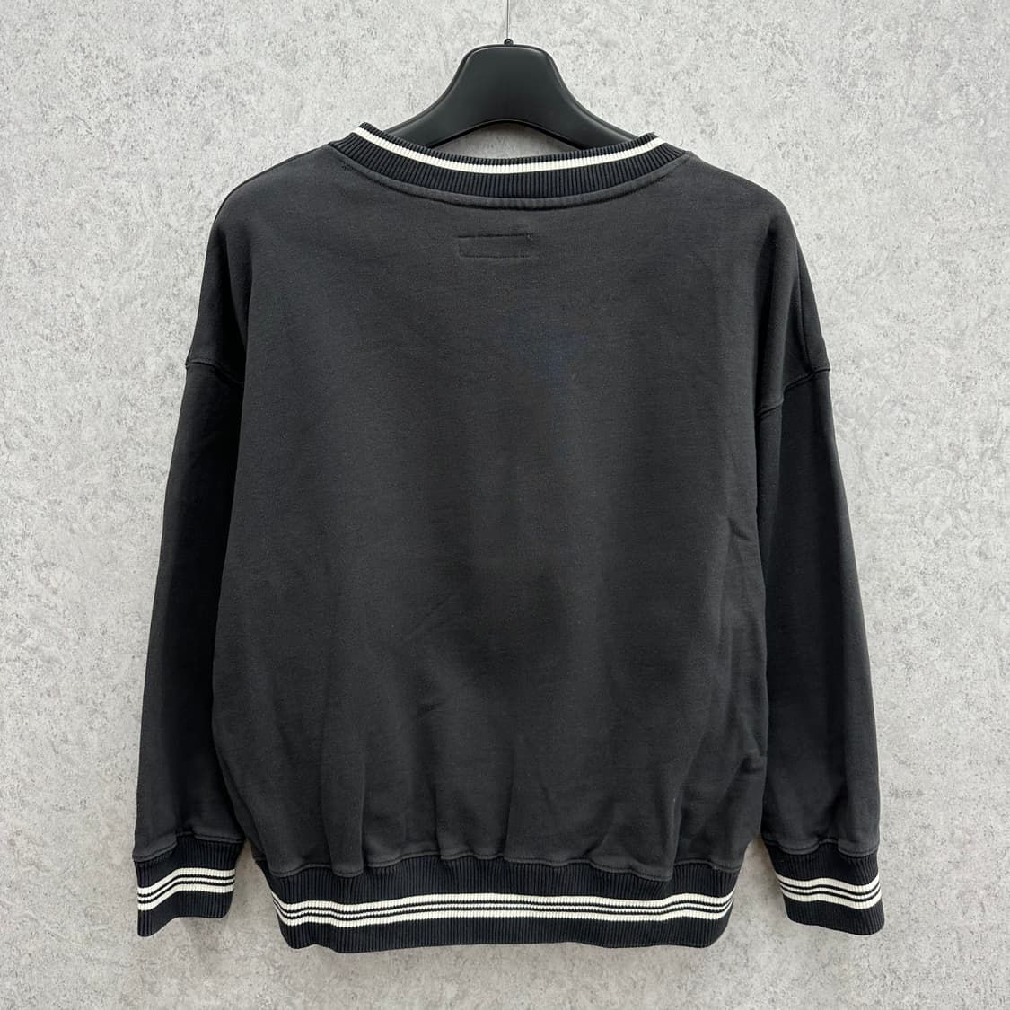 FREE 키르시 여자 루즈핏 브이넥 맨투맨 상품이미지2