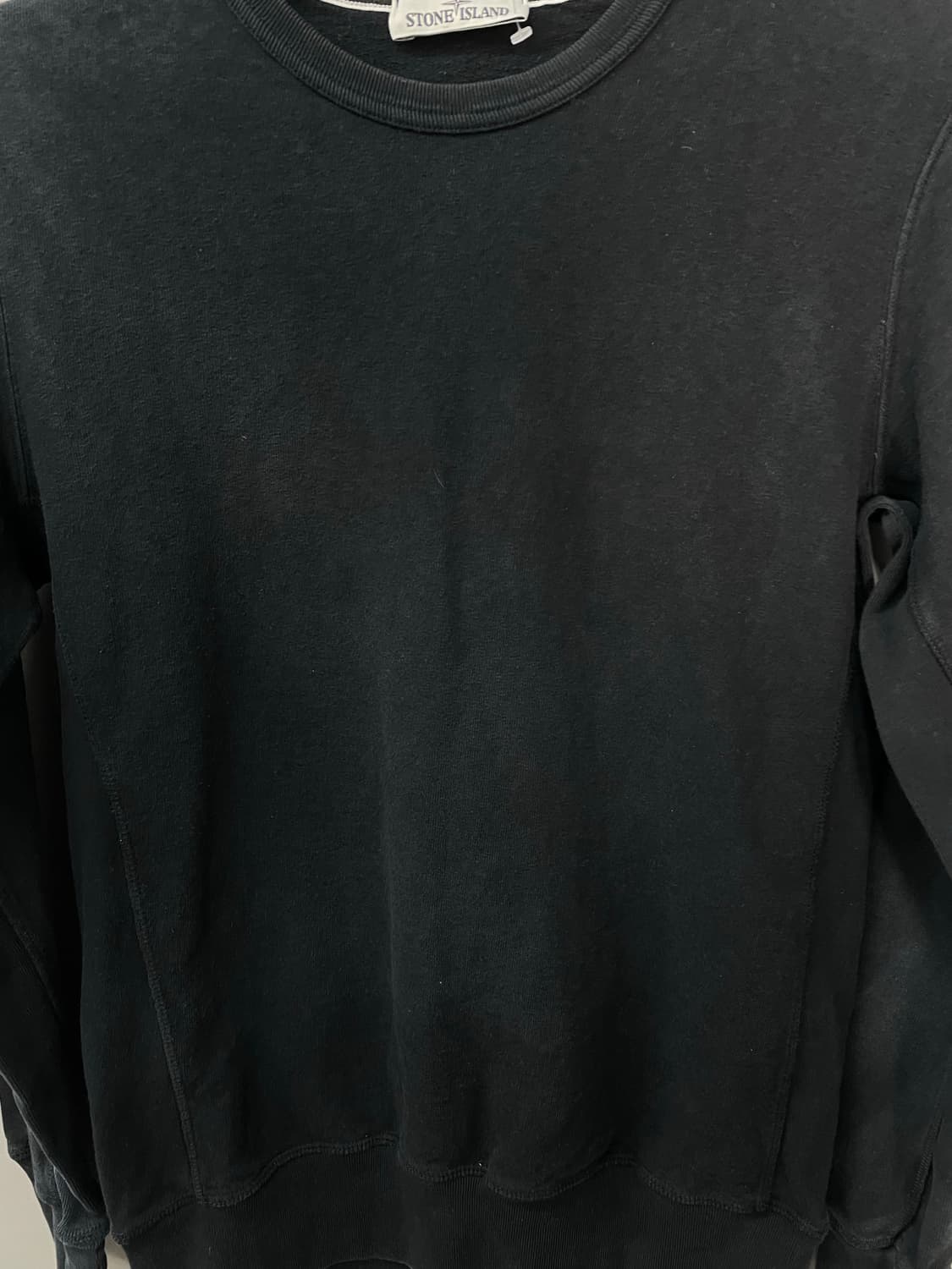 스톤 아일랜드 블랙 크루넥 스웨트셔츠 H1401 상품이미지7