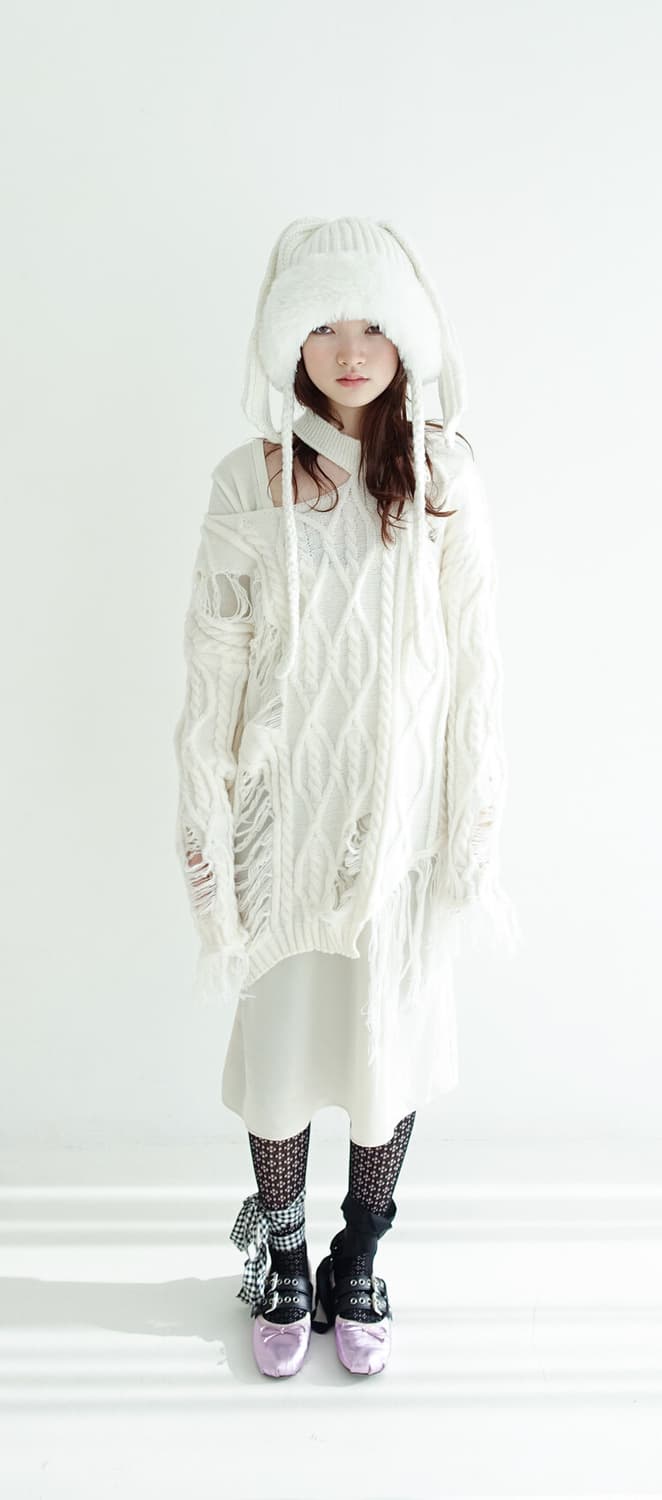 Damaged tassel loose knit ivory 상품이미지1