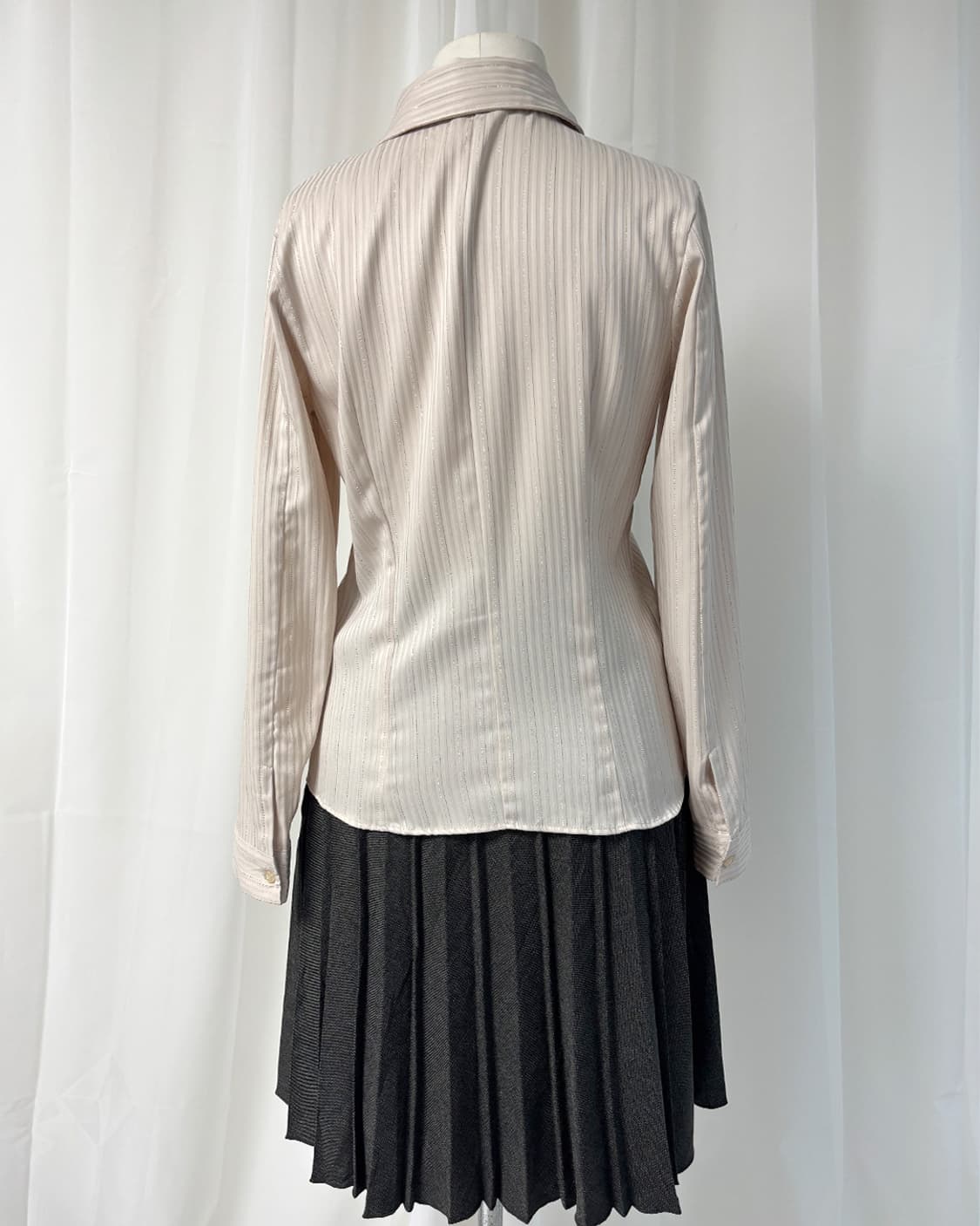 바닐라 베이지 프릴 긱시크 슬림 셔츠 상품이미지3