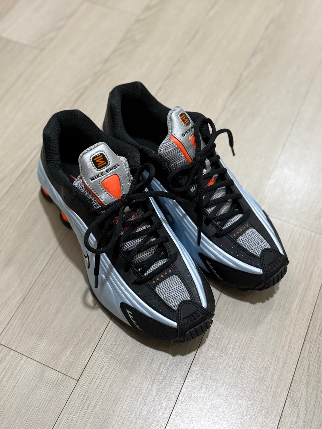 나이키 샥스 R4 블루 255 상품이미지1