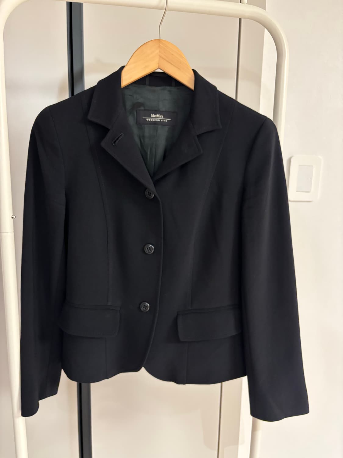막스마라 위켄드 블랙자켓 상품이미지1