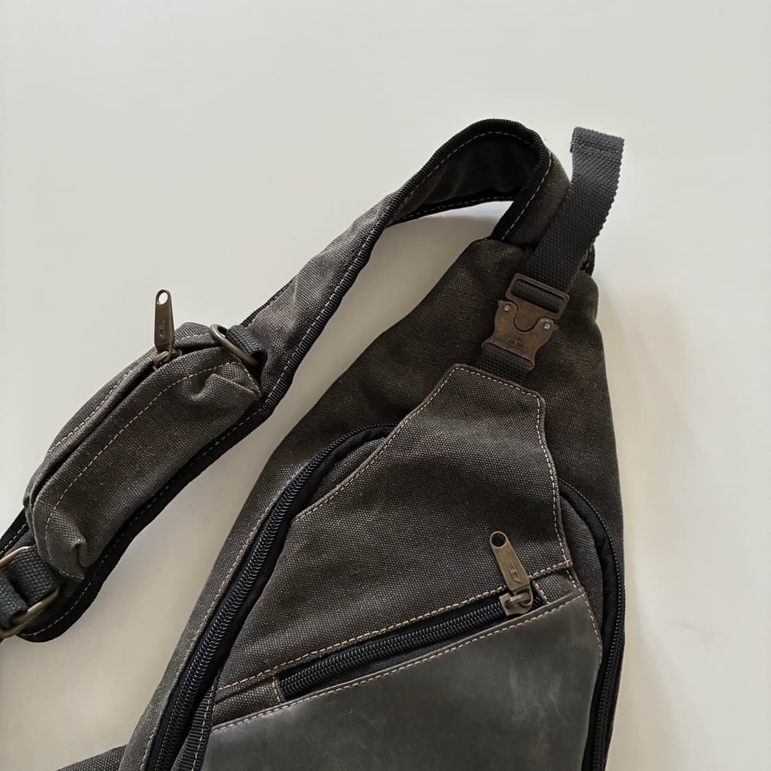 디젤 00s 크로스 백 상품이미지3