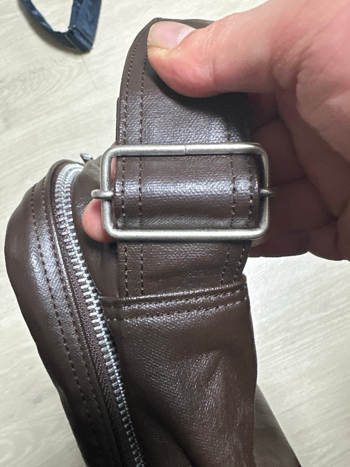 PORTER 요시다 포터 프리스타일 숄더백 L 다크 브라운 상품이미지6