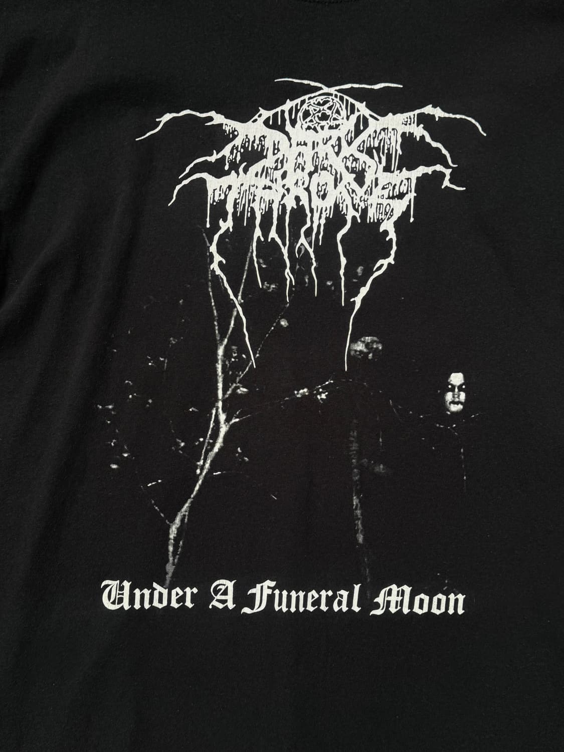 Darkthrone - Under A Funeral MoonT-Shirt 상품이미지3