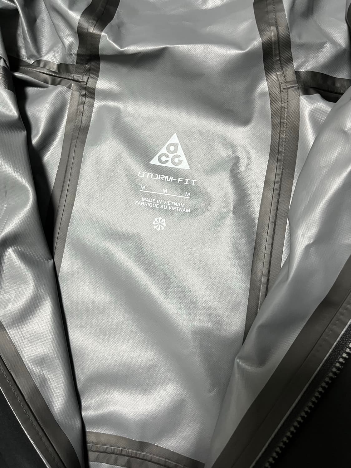 나이키 acg 스톰핏 상품이미지3
