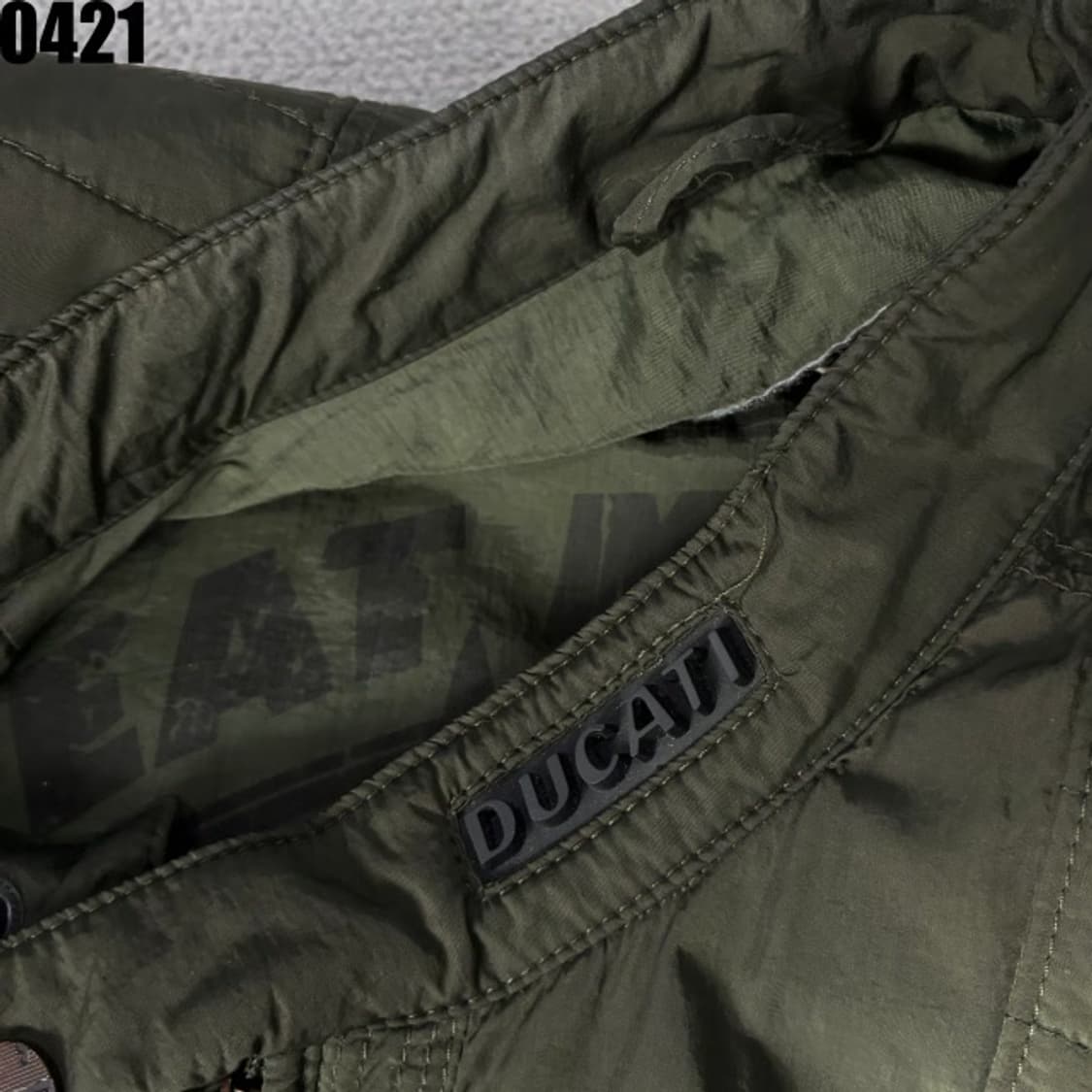 디젤x두카티 콜라보 퀄팅 봄버 자켓 M 상품이미지3