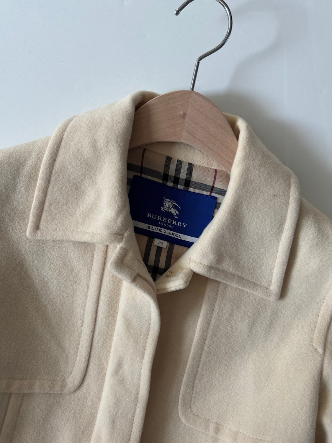 Burberry 버버리 블루라벨 크림 벨티드 코트  상품이미지5