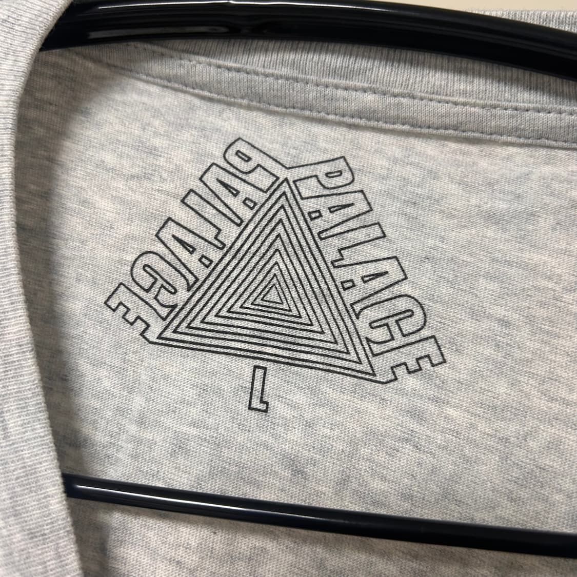 팔라스 반팔 티셔츠 상품이미지2