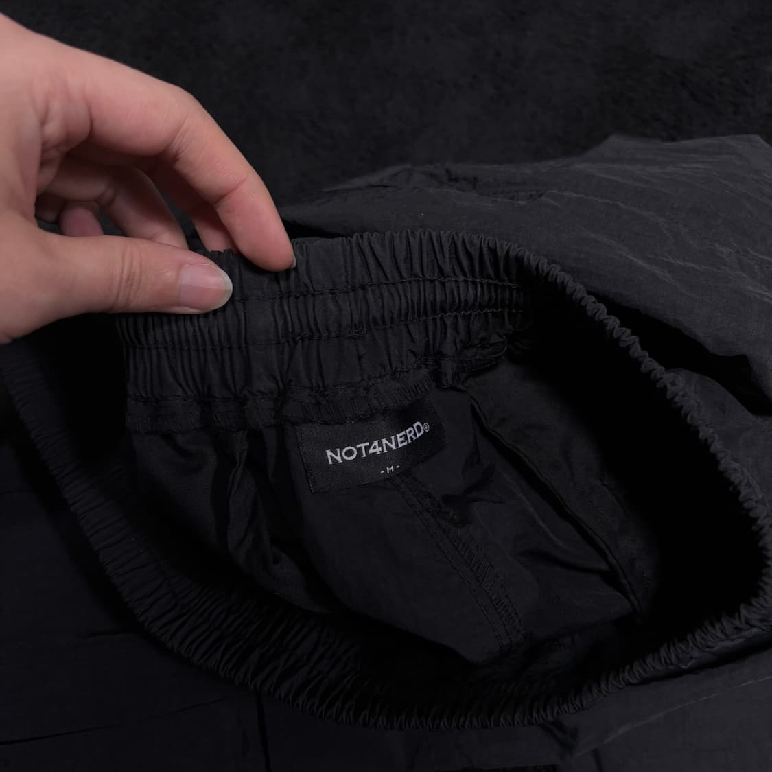 L 낫포너드 블랙 나일론 카고팬츠 상품이미지4