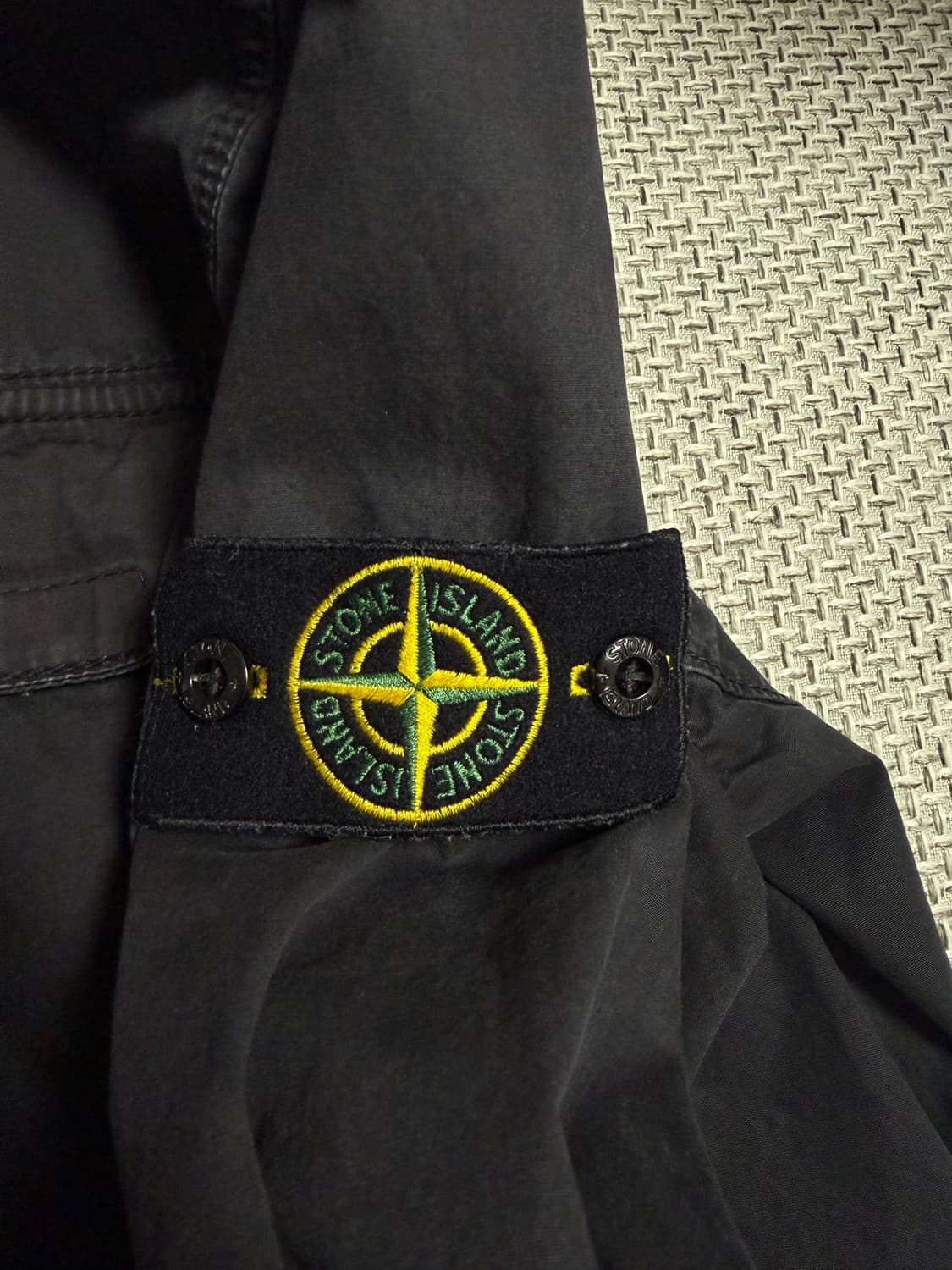신형 급처 스톤아일랜드 셔츠자켓 블랙 L사이즈 상품이미지3