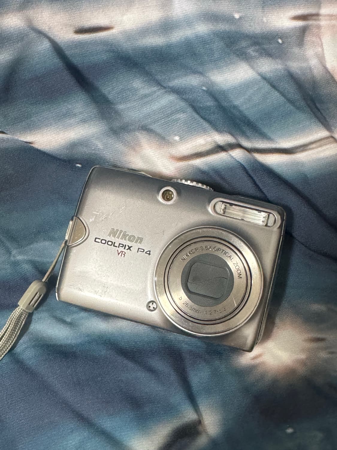 니콘 쿨픽스 p4(nikon coolpix p4)카메라 상품이미지1