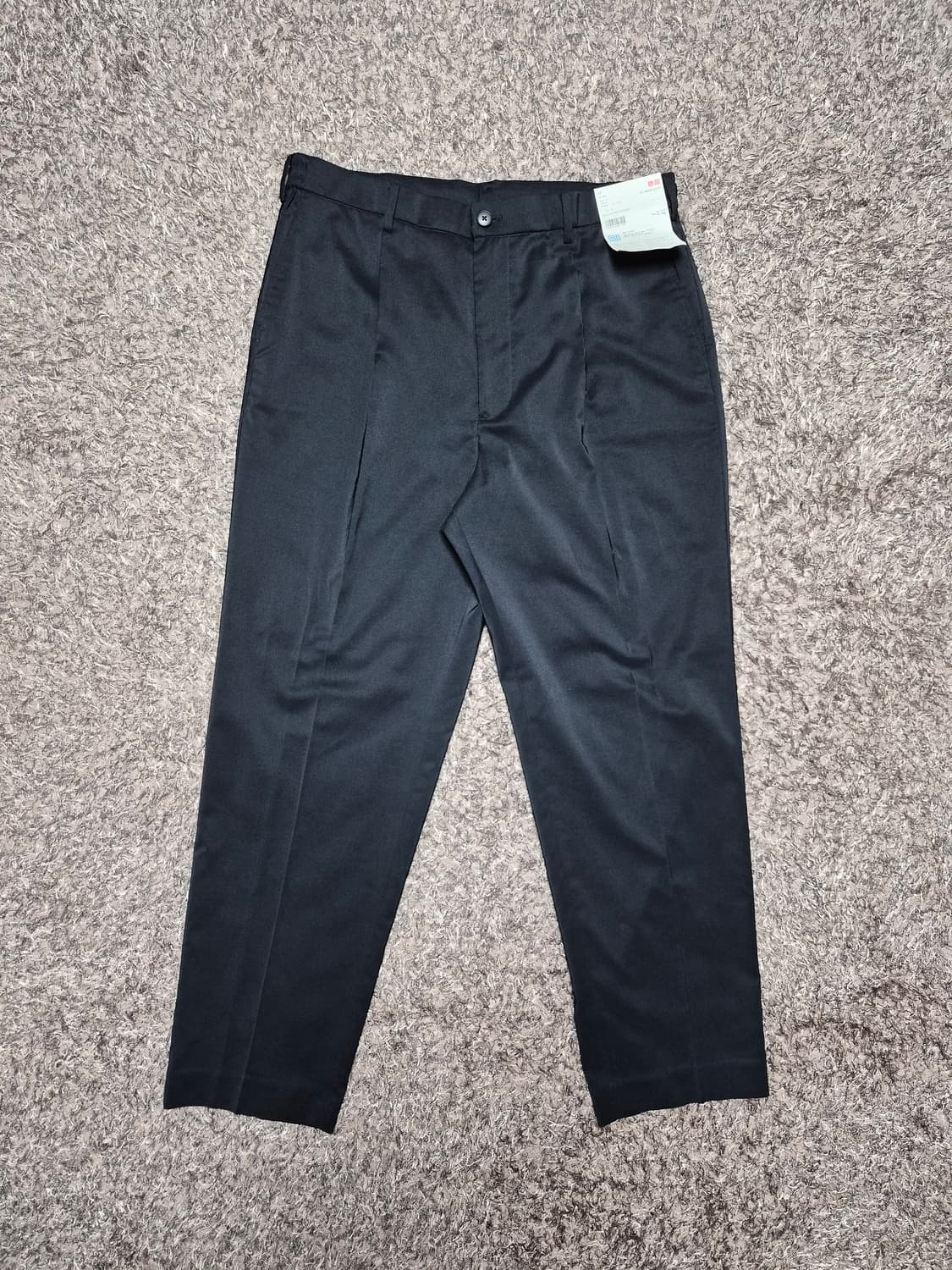 (새상품)유니클로 드라이 와이드핏 턱테이퍼드 팬츠 상품이미지1