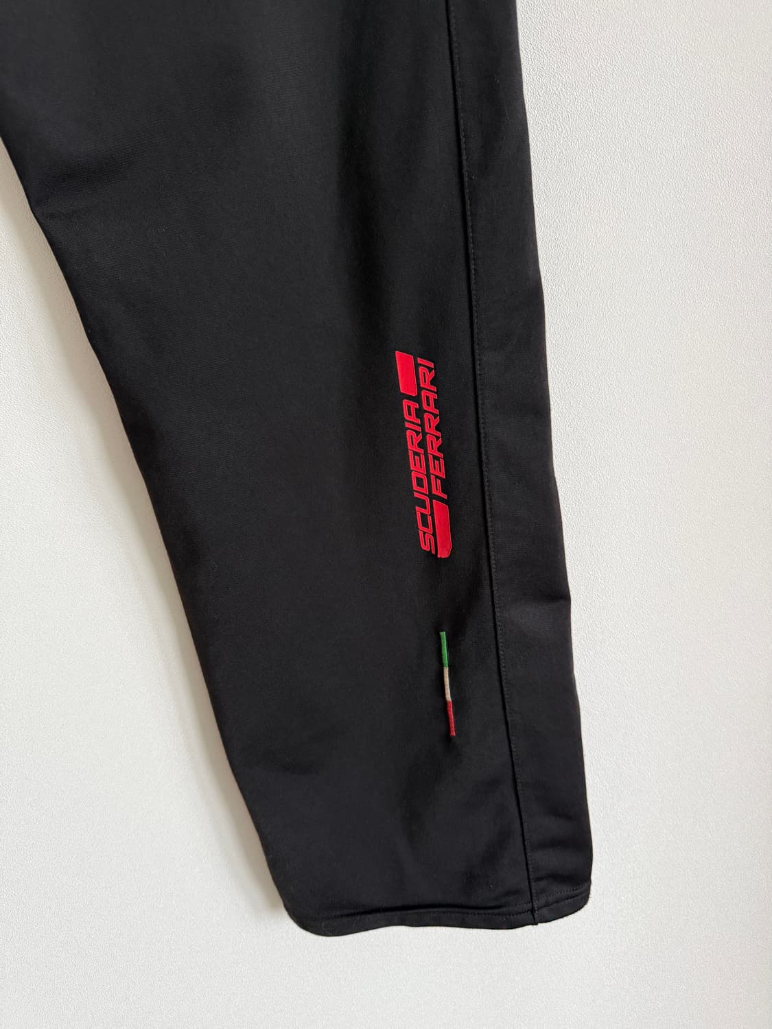 푸마(PUMA) 페라리 트레이닝 팬츠 상품이미지6