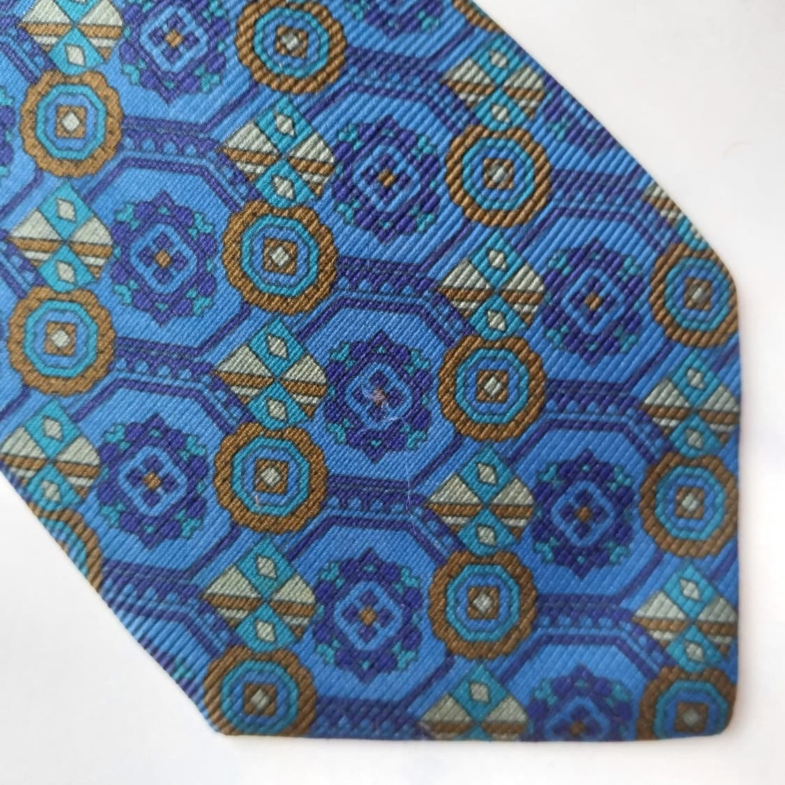 입생로랑 실크 블루 기하 패턴 넥타이 8.7cm A+~A등급 K1904
 상품이미지7