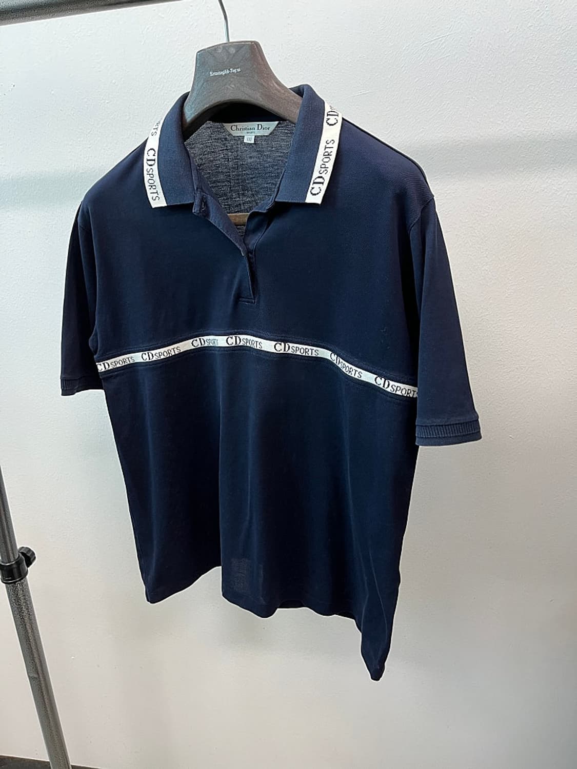 100) 크리스찬디올 레터링 카라티  상품이미지1