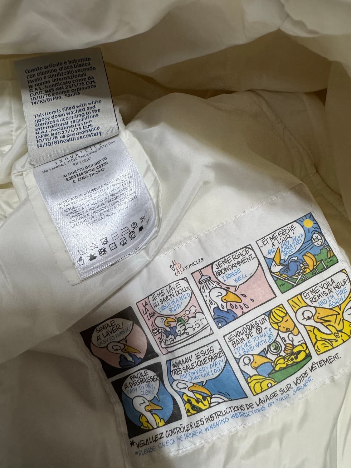 2 몽클레어 악상떼르 다운 패딩 상품이미지10