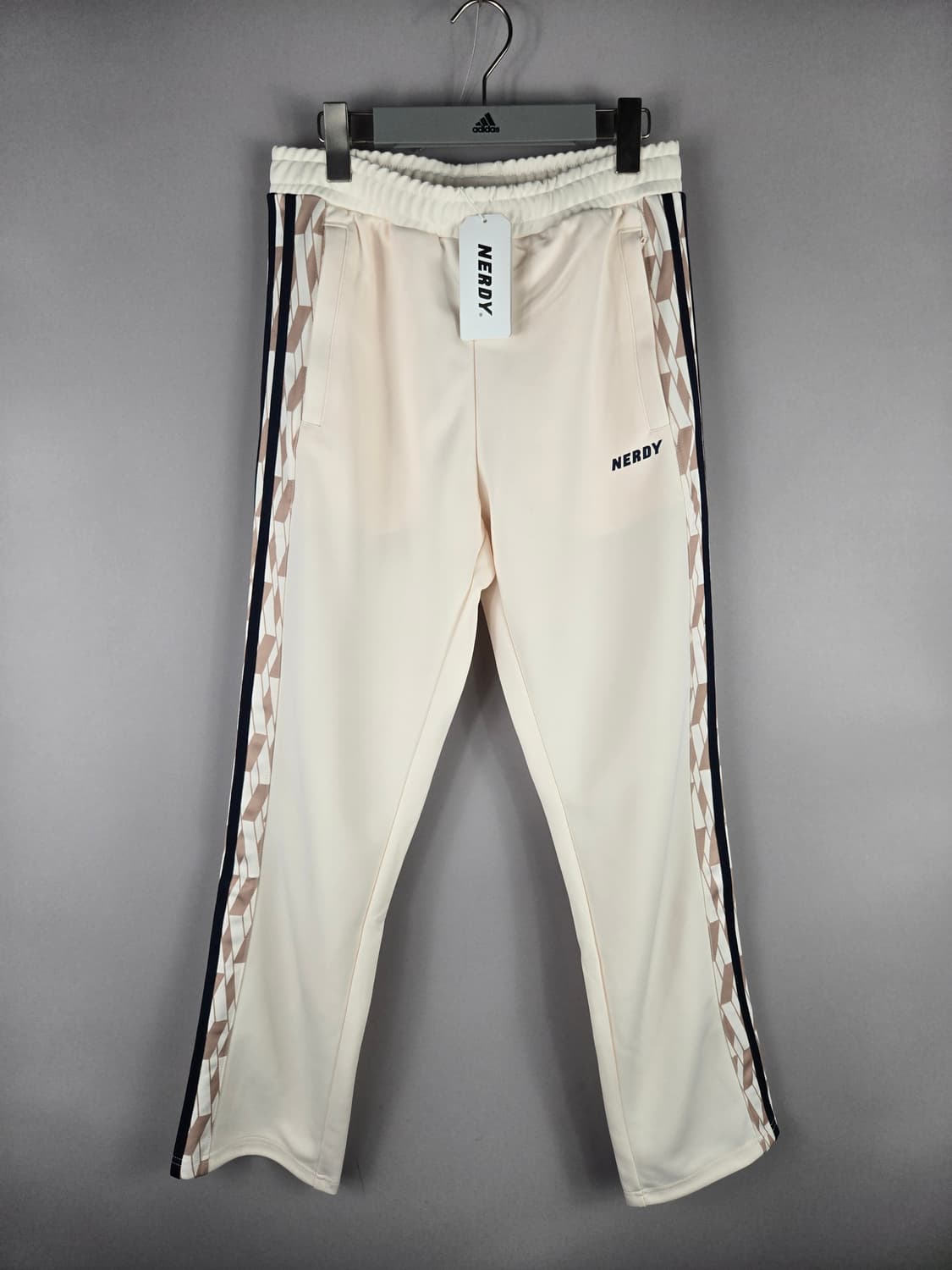 [무료배송]새상품 널디 S 심볼 패턴 블락 트랙 DNA 트레이닝 팬츠 상품이미지1