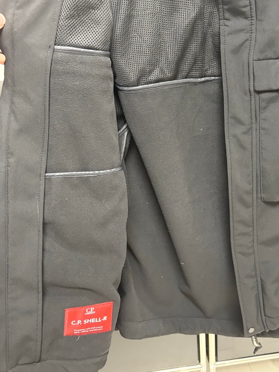 cp컴퍼니 바람막이 자켓 상품이미지4