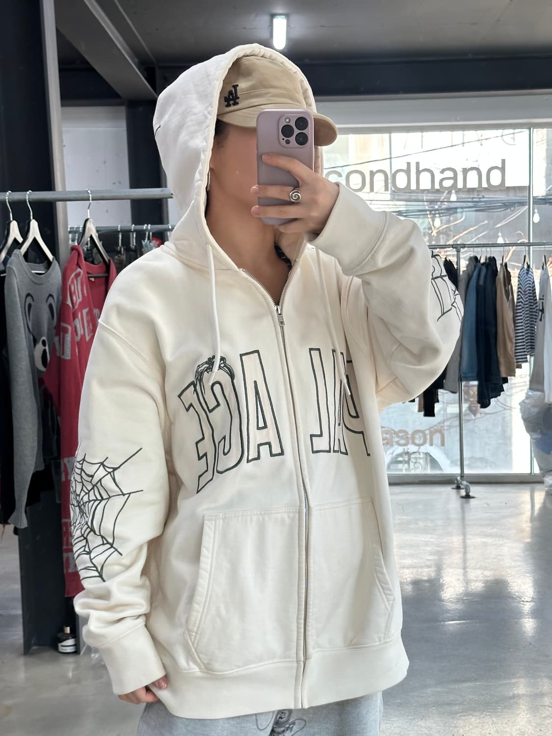 팔라스 23FW 스파이더 쇼크화이트 후드집업 상품이미지4