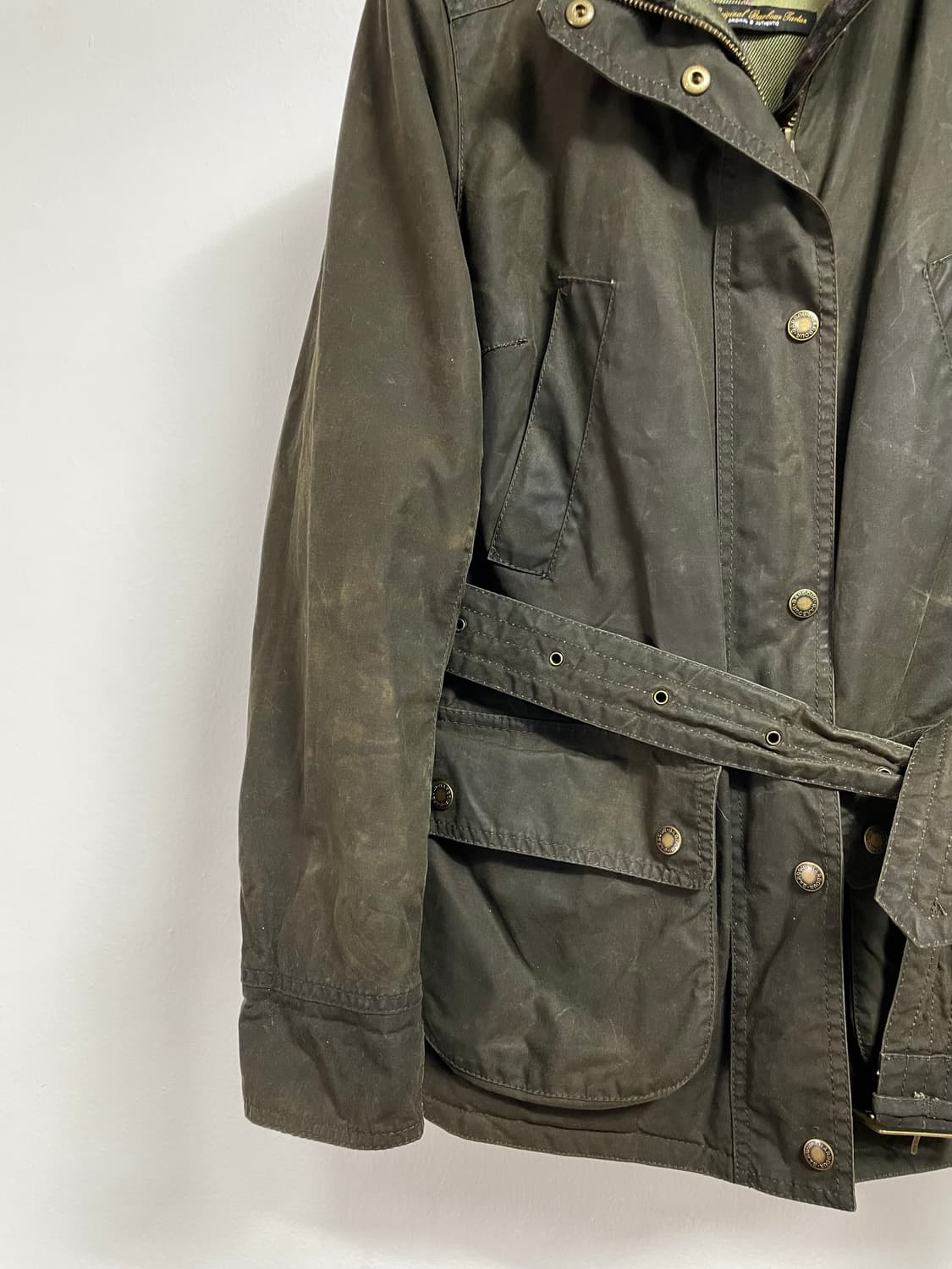 바버 몽고메리 우먼스 카키 벨티드 왁스자켓 (on.157)   상품이미지4