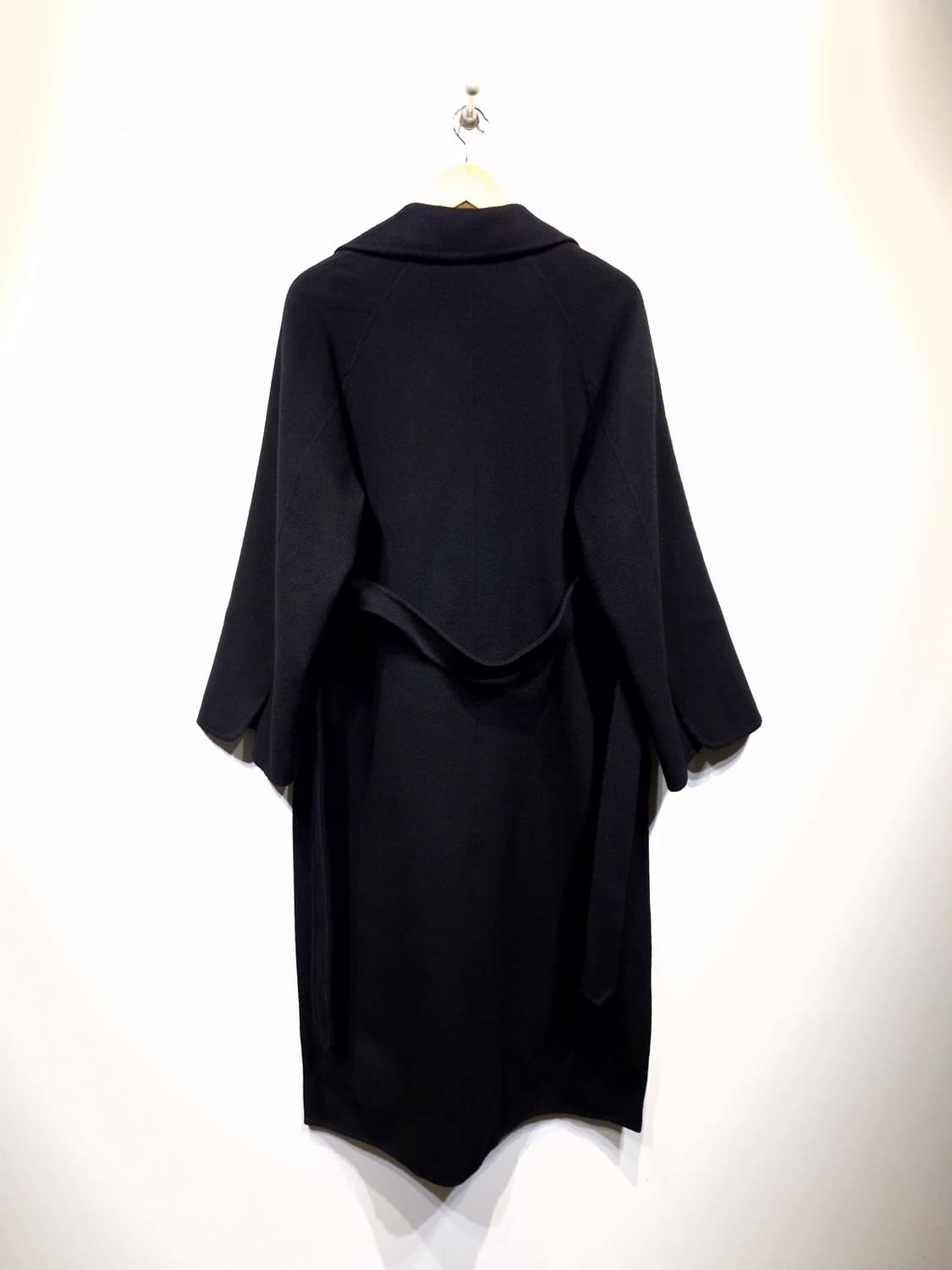 BLUMIN 블루민 로샤슬릿 핸드메이드 울 코트 상품이미지2