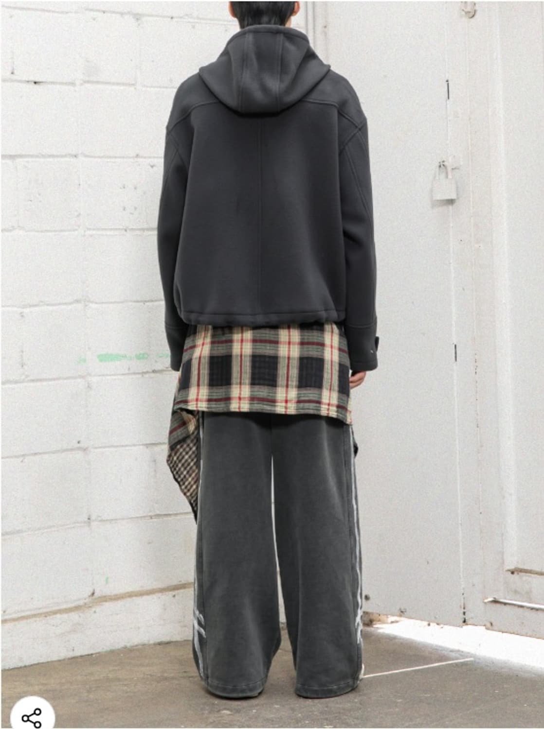 비긴202 스탠드 카라 후디 점퍼 [차콜] 2사이즈 판매 상품이미지5