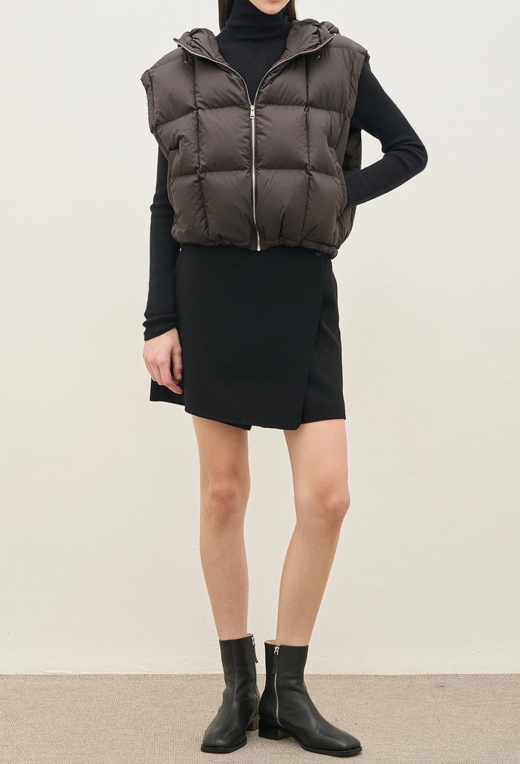 더캐시미어 다운 베스트 구스 패딩  상품이미지7