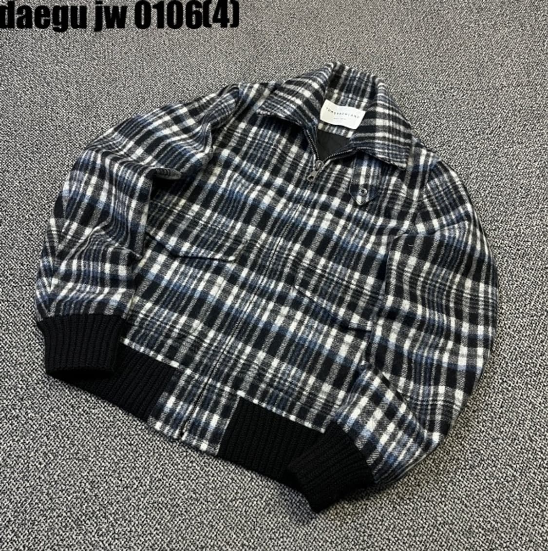 투모로우랜드 자켓 상품이미지1