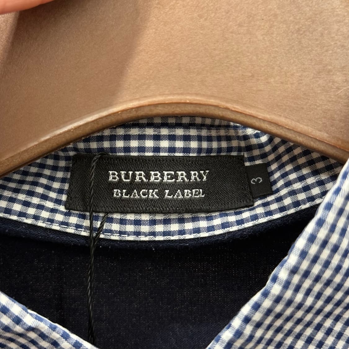 버버리 블랙라벨 체크 카라 반팔 티셔츠 자수 로고 디테일 슬림핏 네이비 상품이미지7