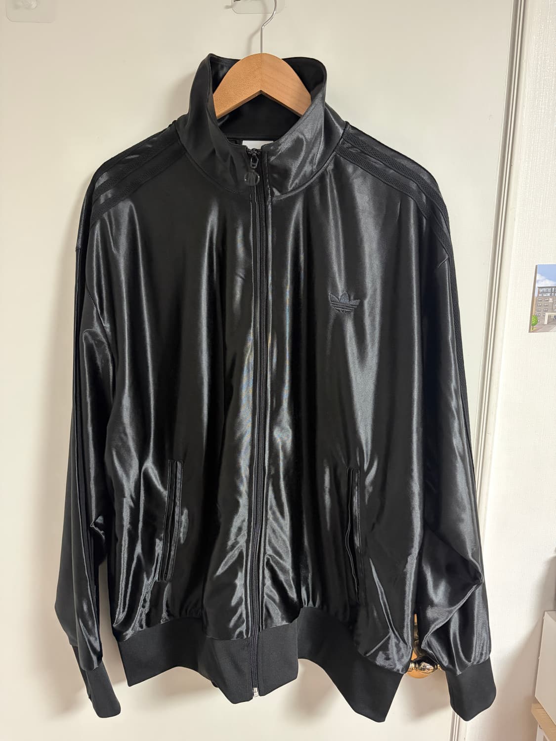 아디다스 Q3 오버사이즈 트랙 자켓 XL 판매합니다. 상품이미지1
