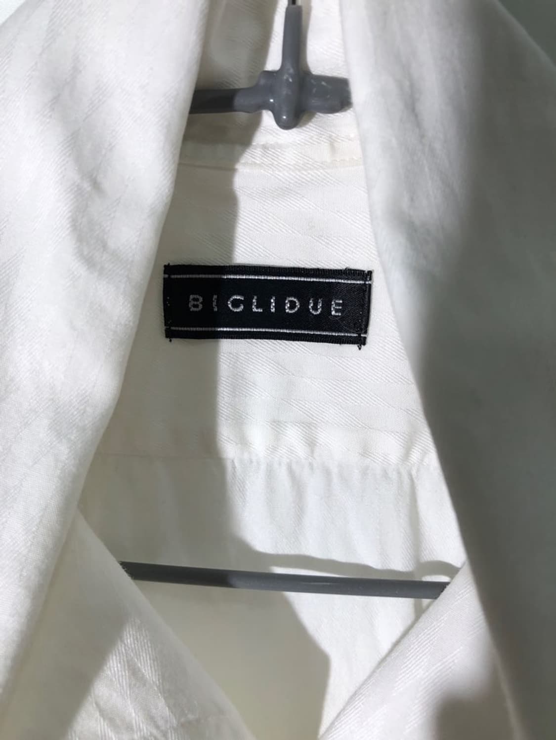 biglidue 화이트 셔츠 상품이미지3