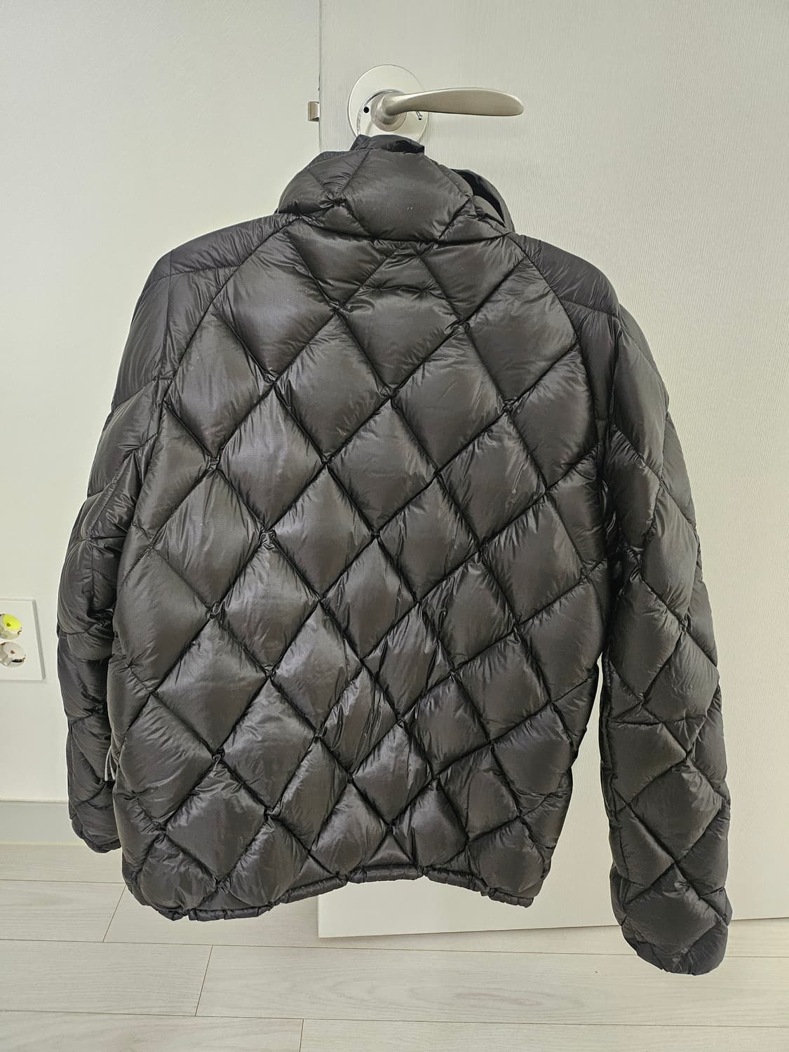 로아 ROA 라이트 다운 자켓 M 사이즈 상품이미지3