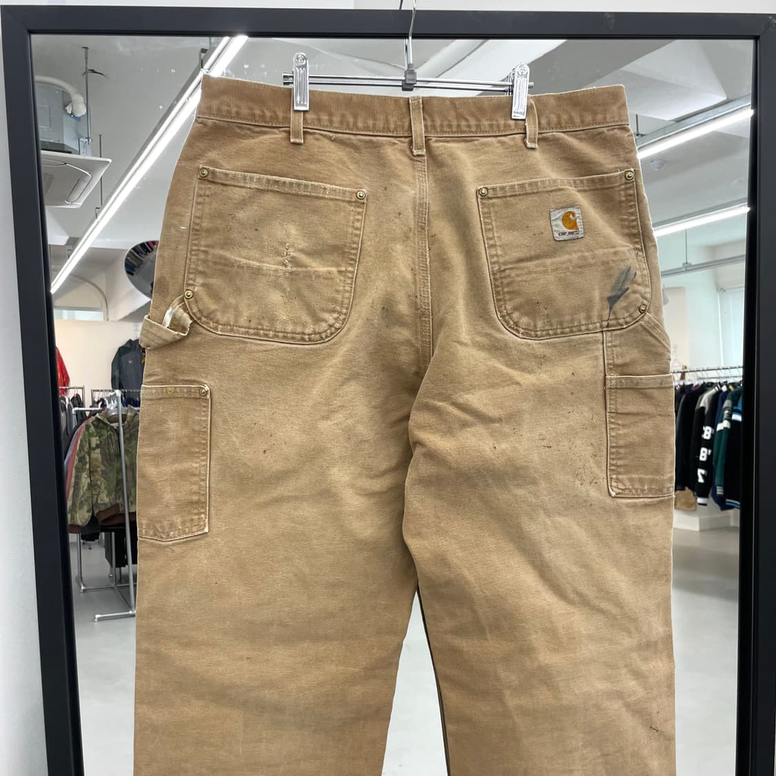 칼하트 OG 더블니 카펜터 덕캔버스 페이딩 와이드 워크팬츠 브라운 상품이미지4