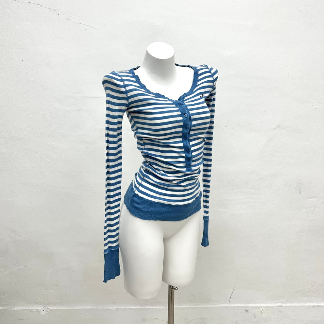 Hollister skyblue stripe sleeve 상품이미지2