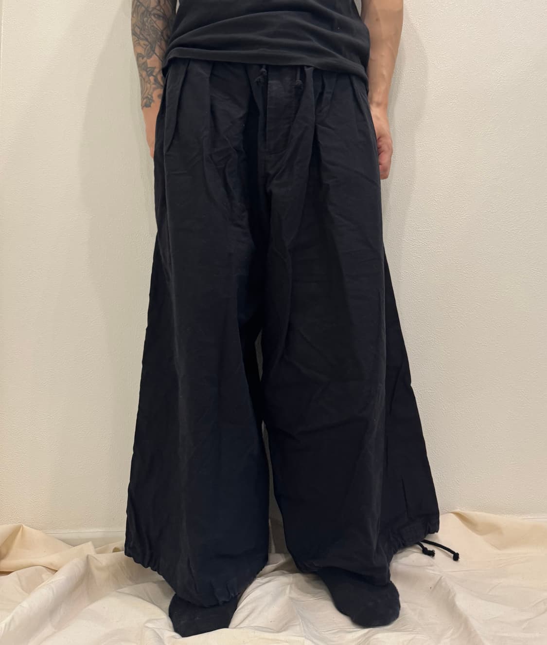 요지야마모토 뿌르옴므 와이드 개버딘 트라우저 상품이미지1