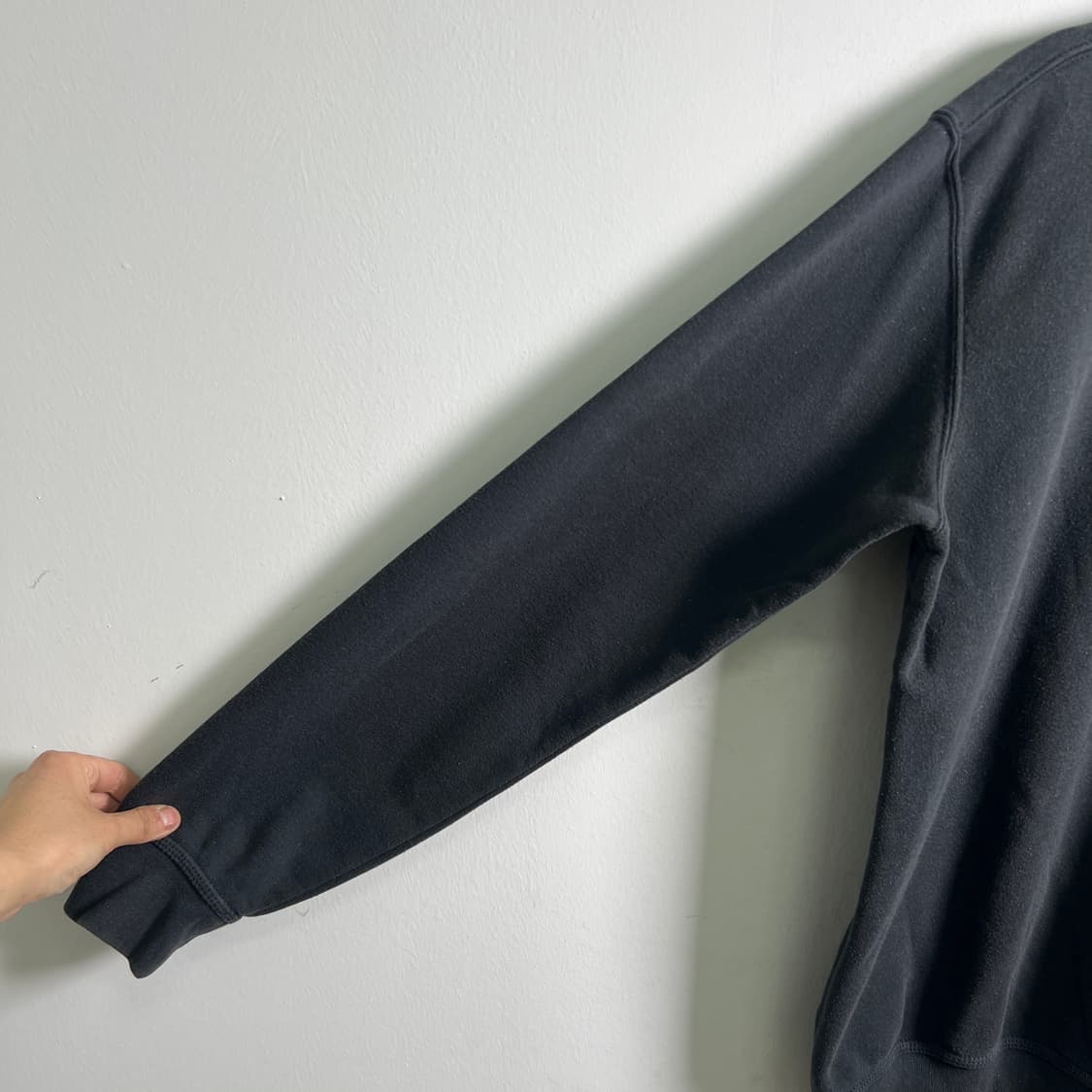 칼하트 블랙 K124 미드웨이트 크루넥 맨투맨 S 상품이미지7