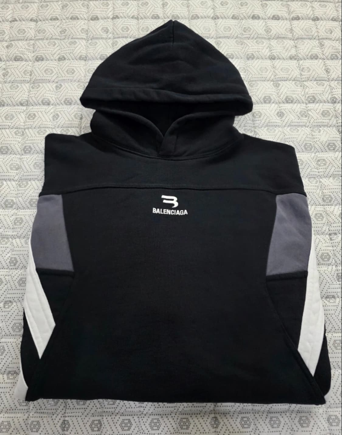 정품 발렌시아가 로고 후드 티셔츠 100 상품이미지2