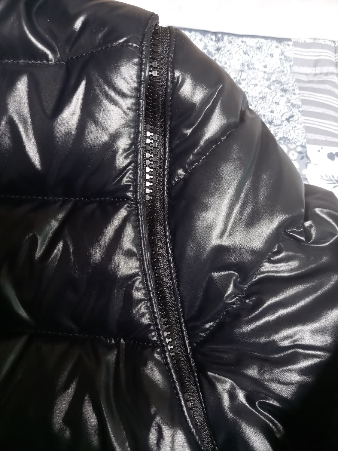 (정품)버버리 블랙 패딩  M(실용55~66)    상품이미지9