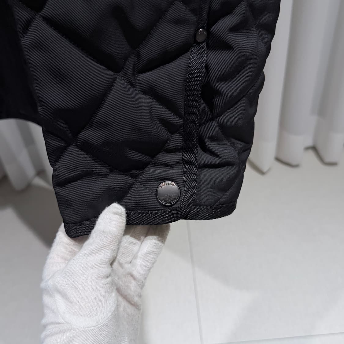 (A+/3XL) / 버버리 코듀로이 다이아몬드 퀄팅 랜포드 코트 블랙 상품이미지4