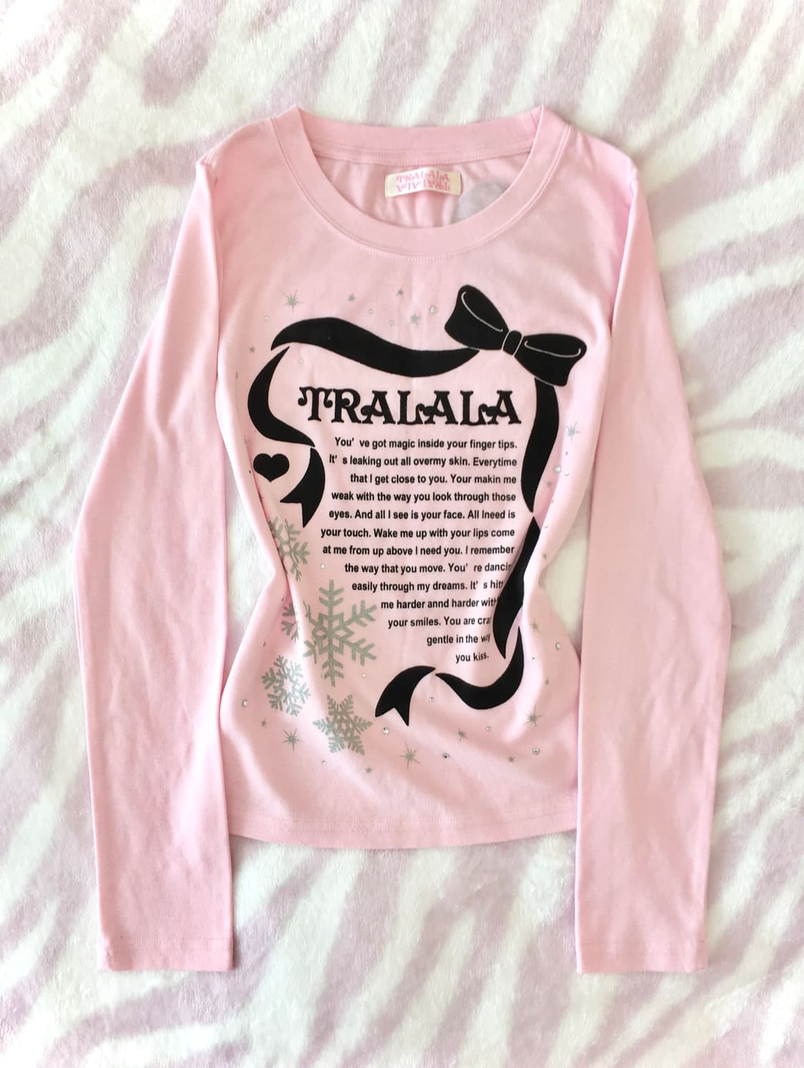 트랄라라 핑크 눈꽃 롱슬리브 티셔츠 레터링 리본 히메갸루 상품이미지1