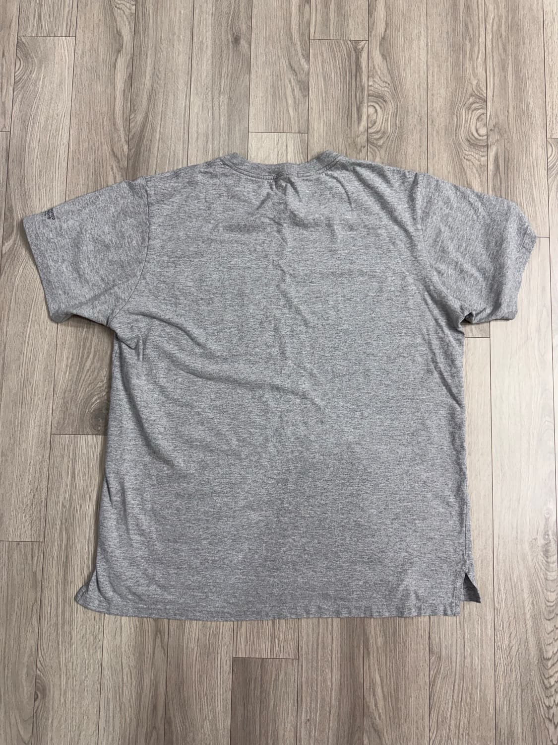 엔지니어드가먼츠 플라워 포켓 그레이 반팔 티셔츠 상품이미지7