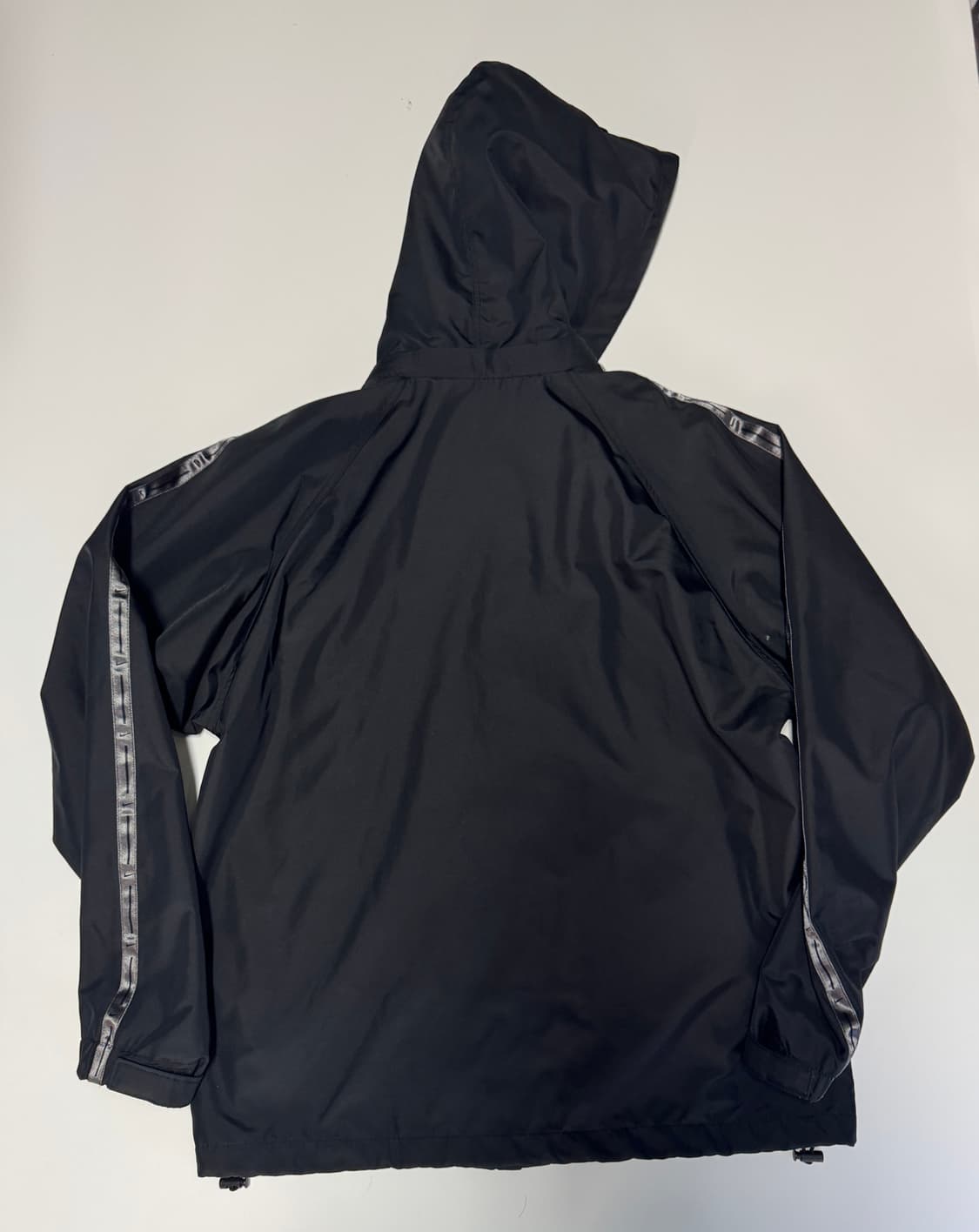 나이키 올드스쿨 스우시 사이드라인 후드 바람막이 블랙 상품이미지2