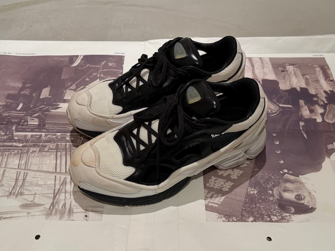 라프시몬스 아디다스 오즈위고 상품이미지1