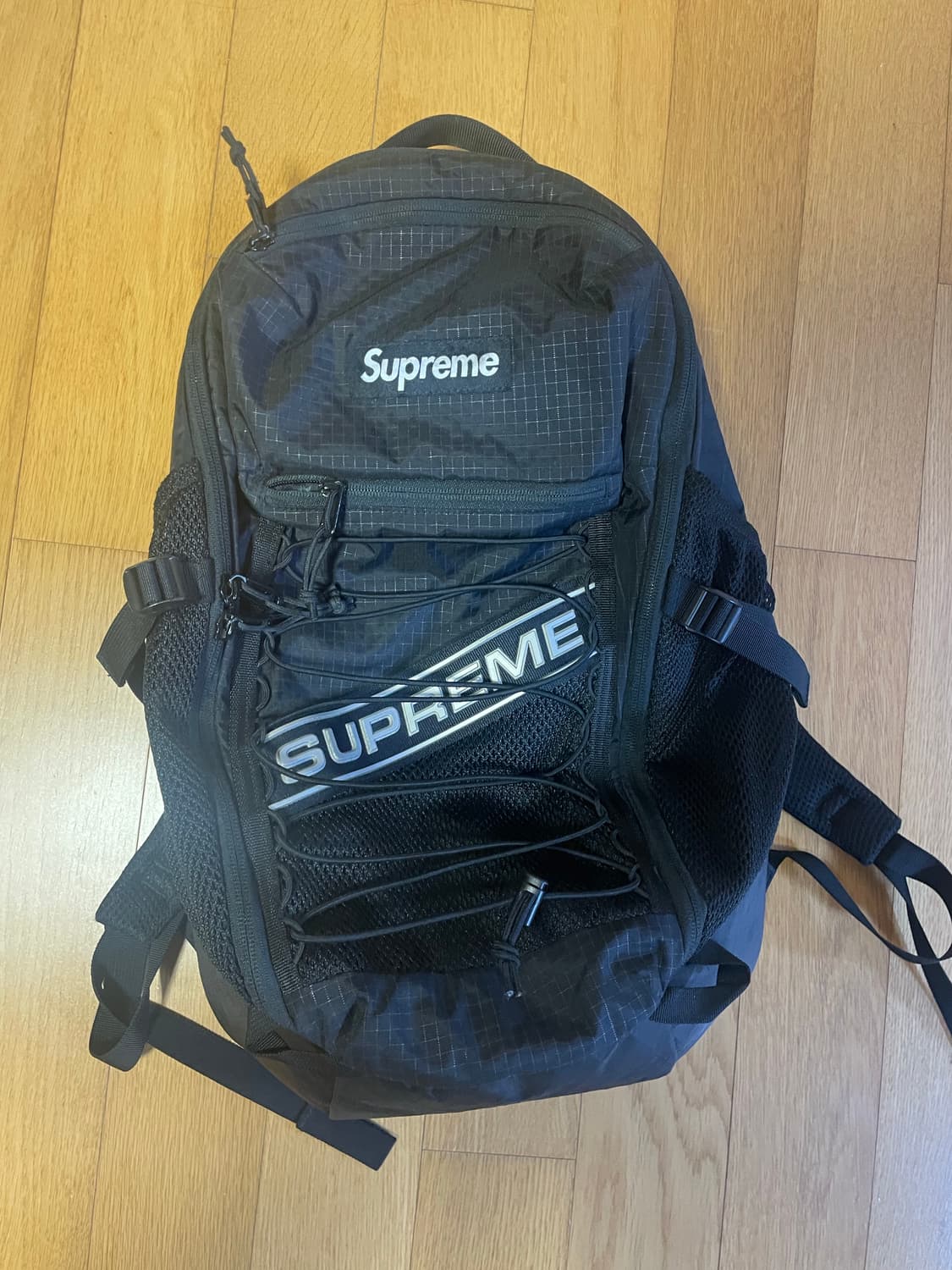 슈프림 23fw 백팩 상품이미지1