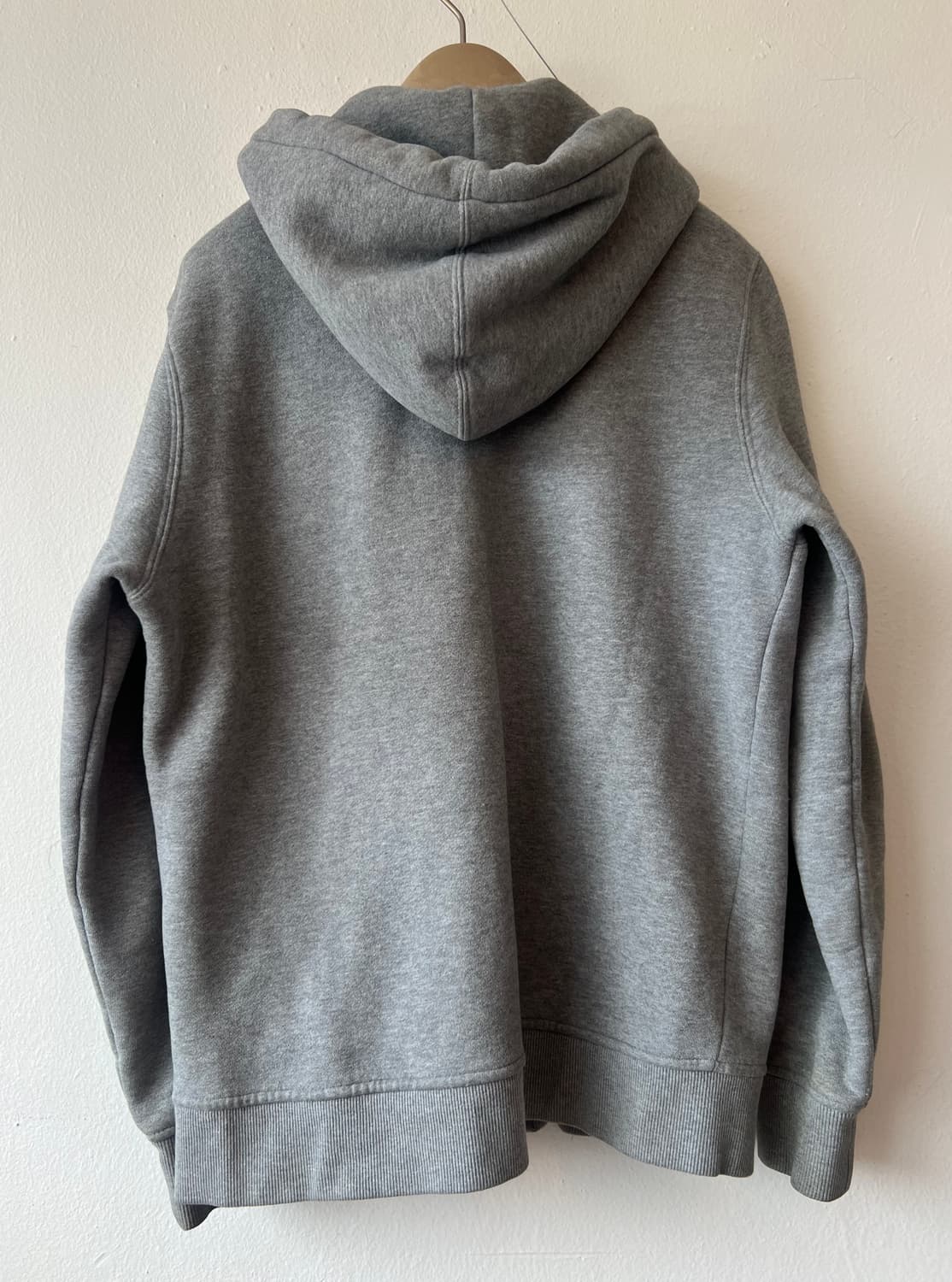 뉴에라 남여공용 그레이 후드집업점퍼 상품이미지9