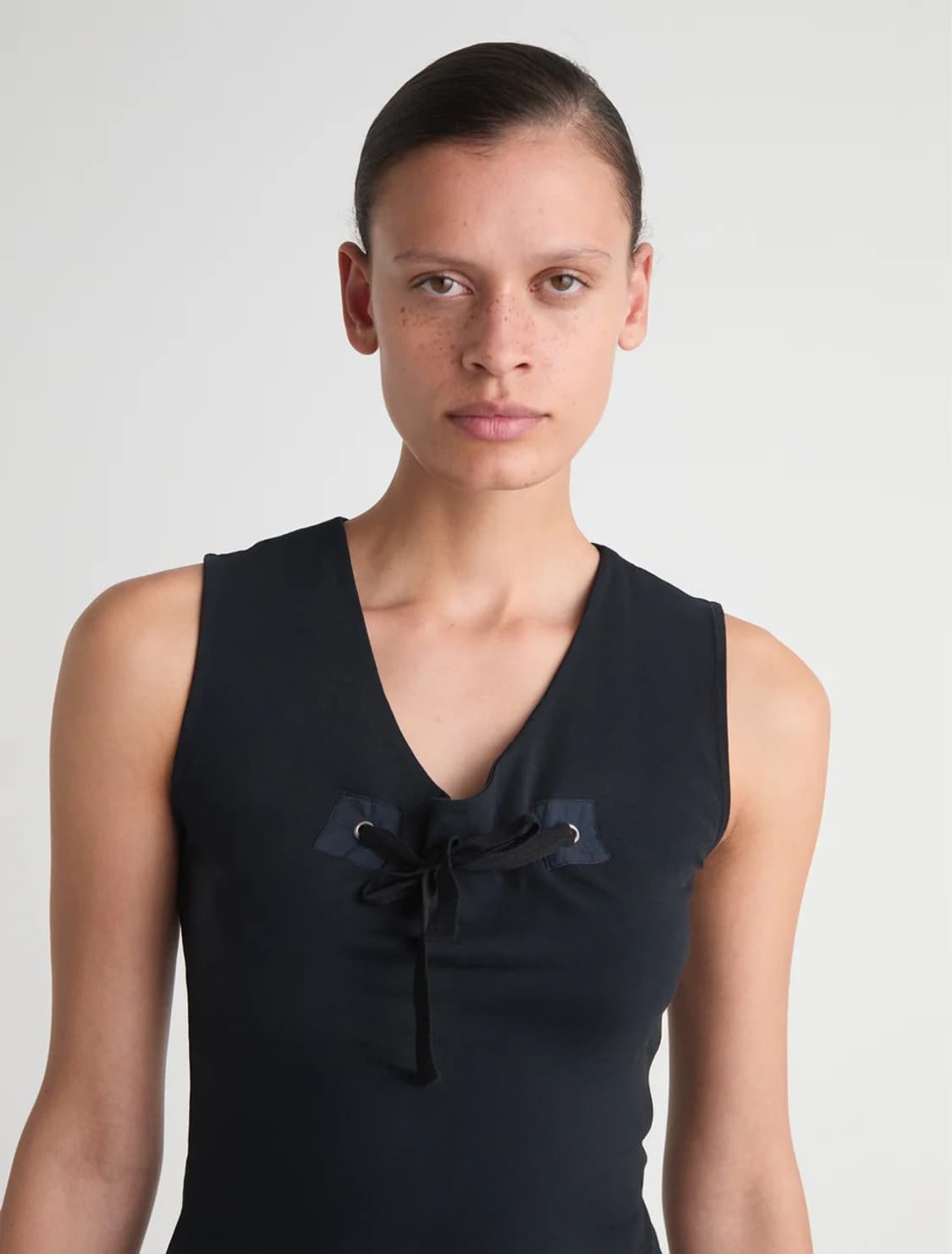 [XS,S,M,]팔로마울 Manir 슬리브리스 탑/블랙 상품이미지1